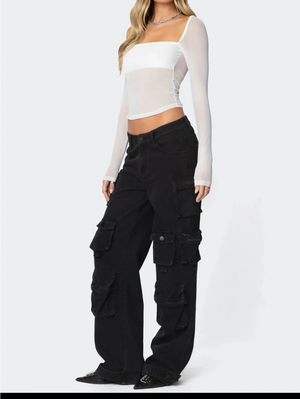 Edikted Oversized Boyfriend Cargo Jeans in Black